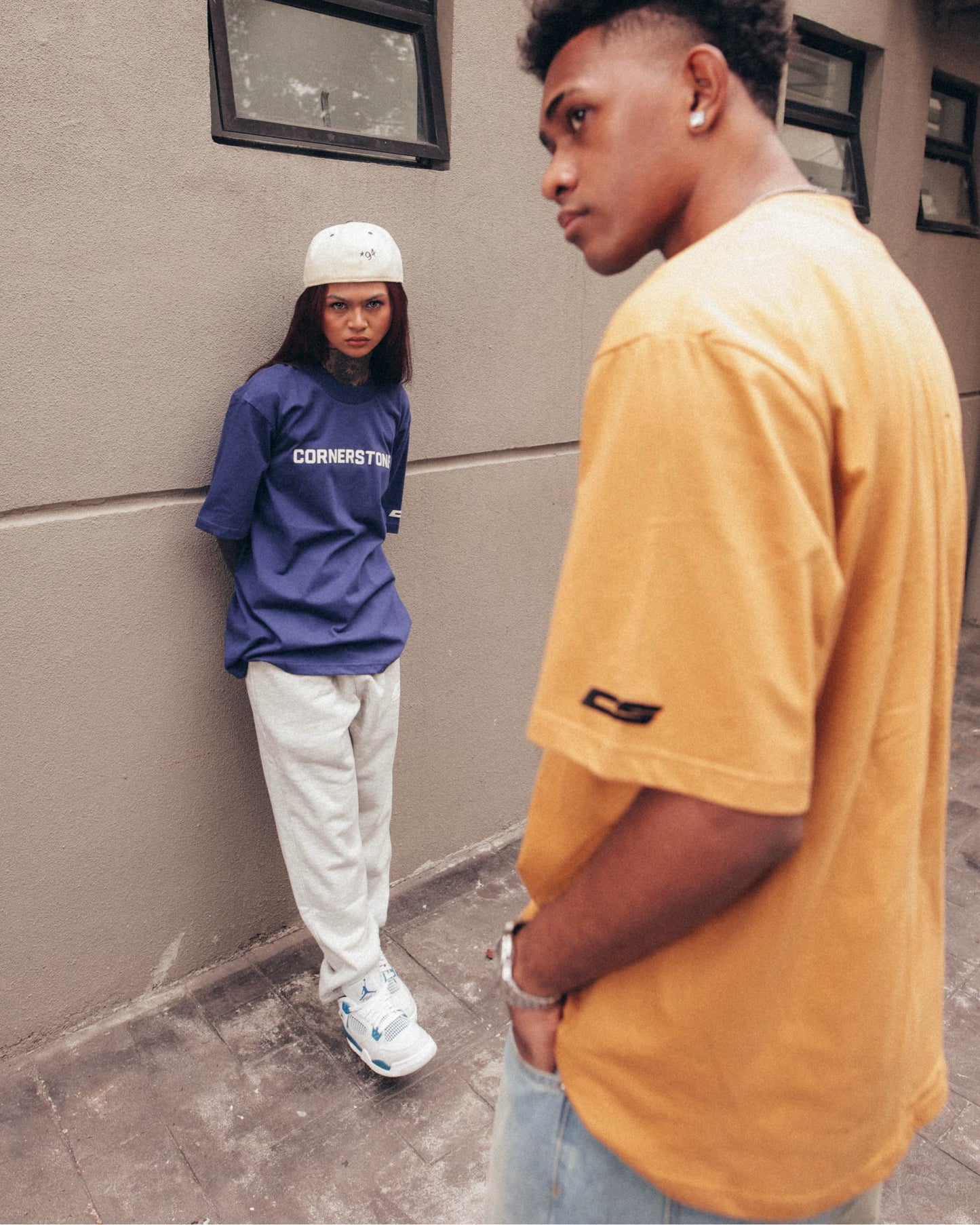 BASIC GAMUSA LOGO TEE "MUSTARD"