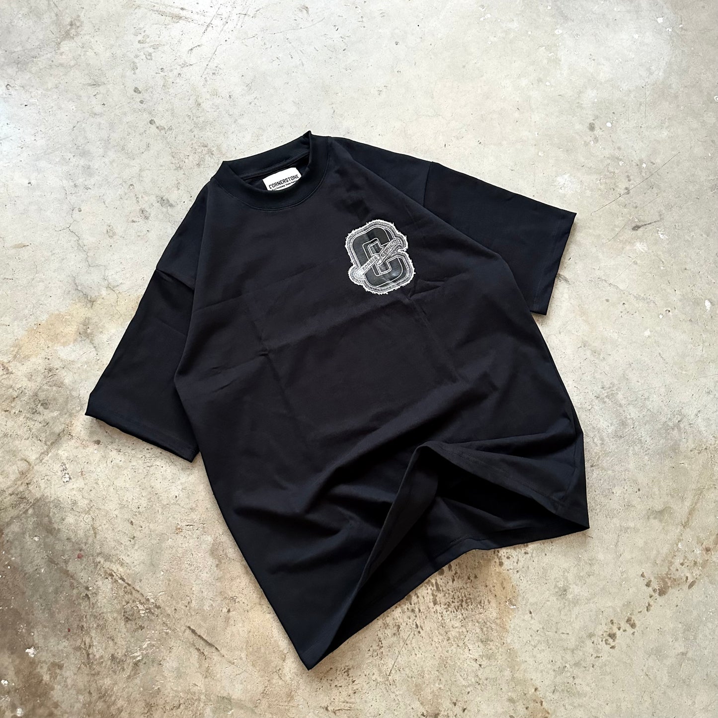 OVERSIZED TEE IN BLACK "PATCH"