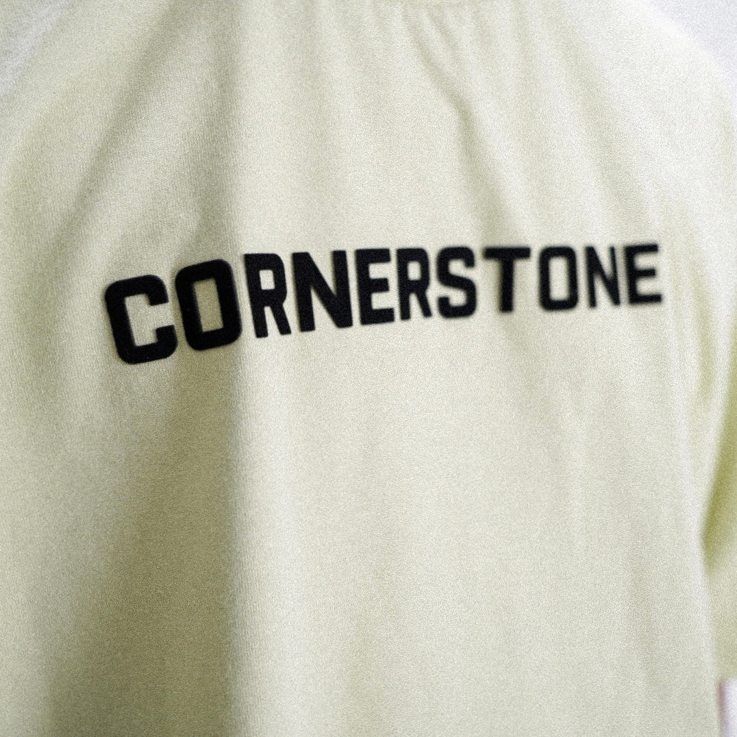 BOXY CROPPED GAMUSA LOGO TEE IN LIME GREEN