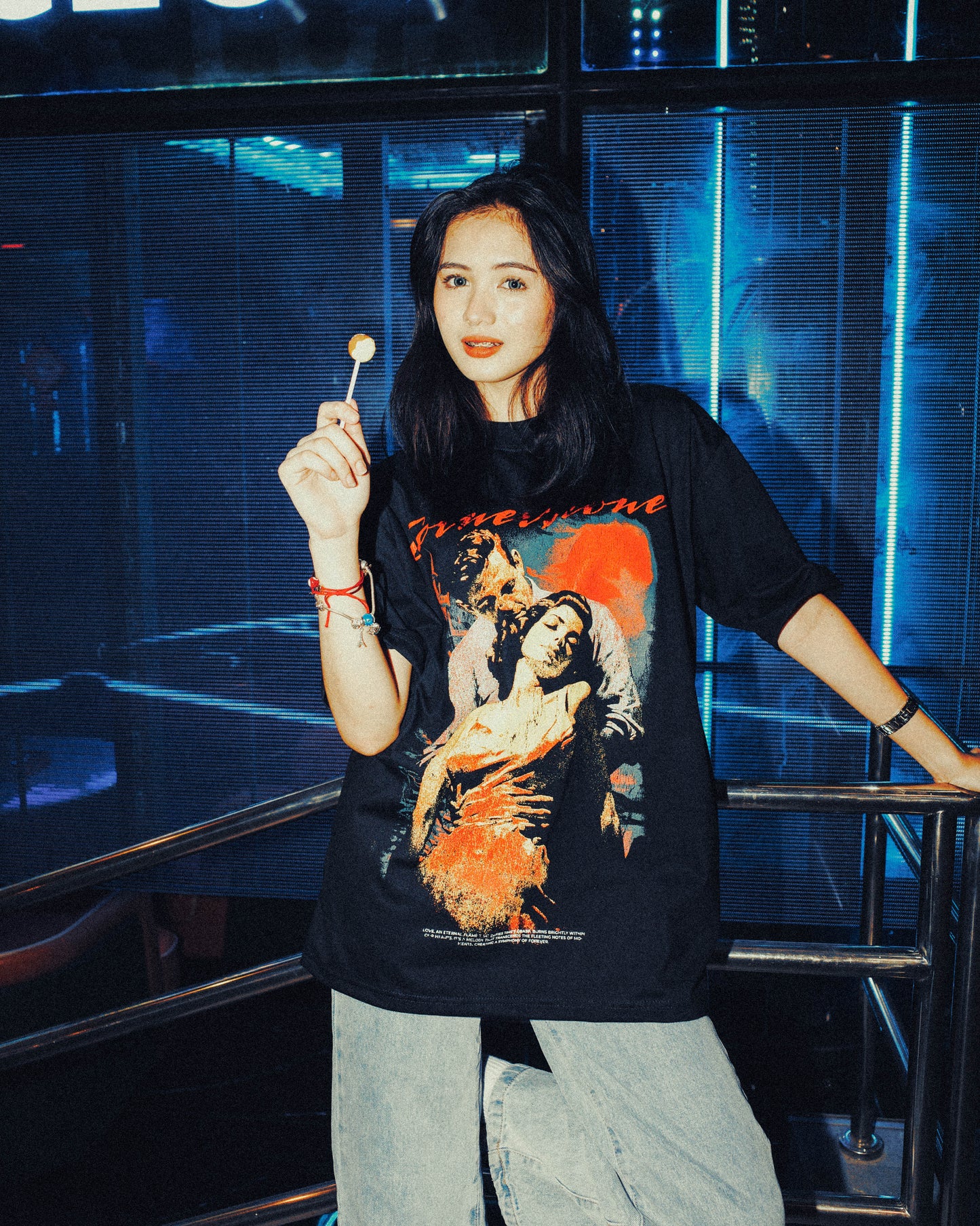 ROMEO & JULIET T-SHIRT