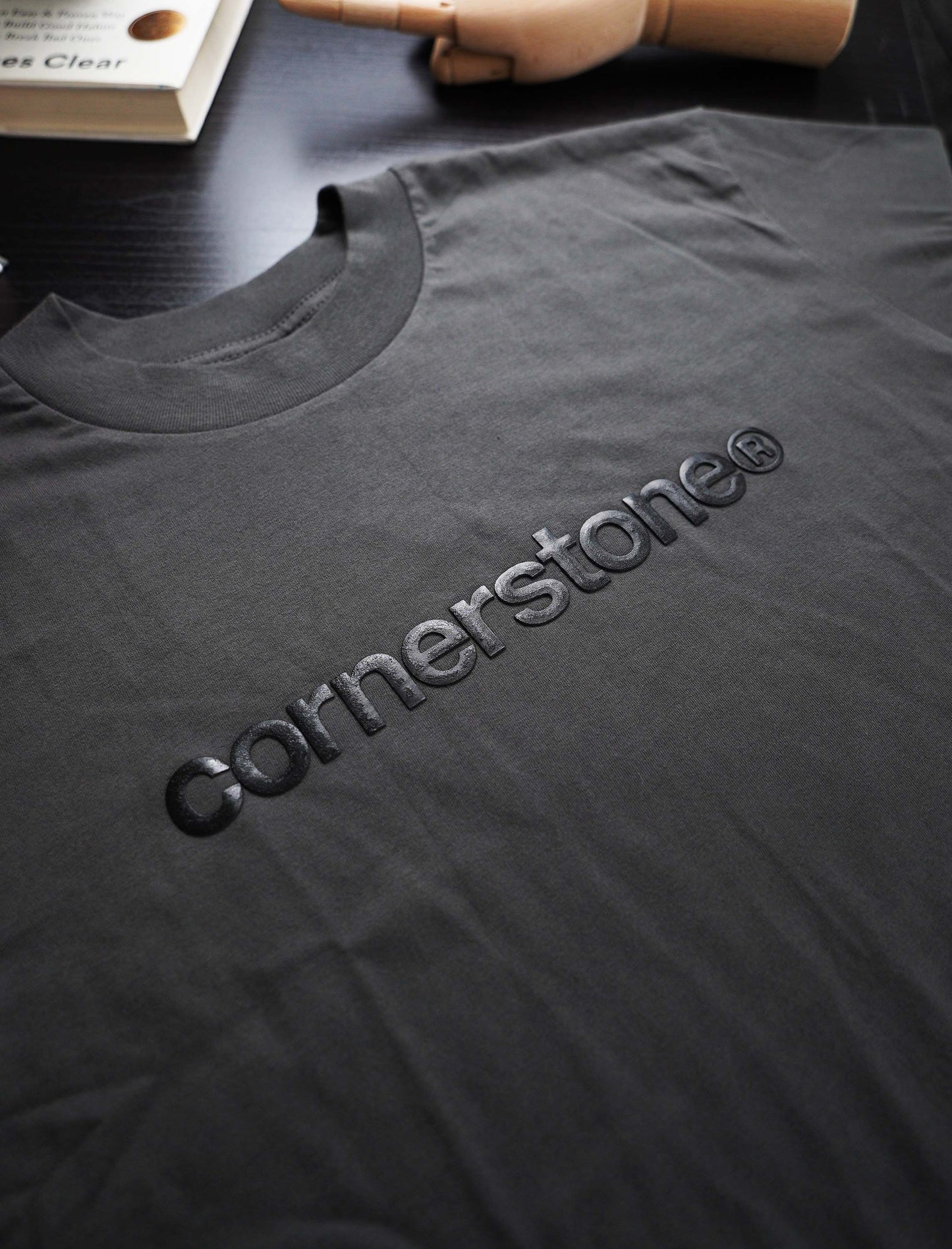 CORNERSTONE BOLD LOGO TEE IN GRAPHITE