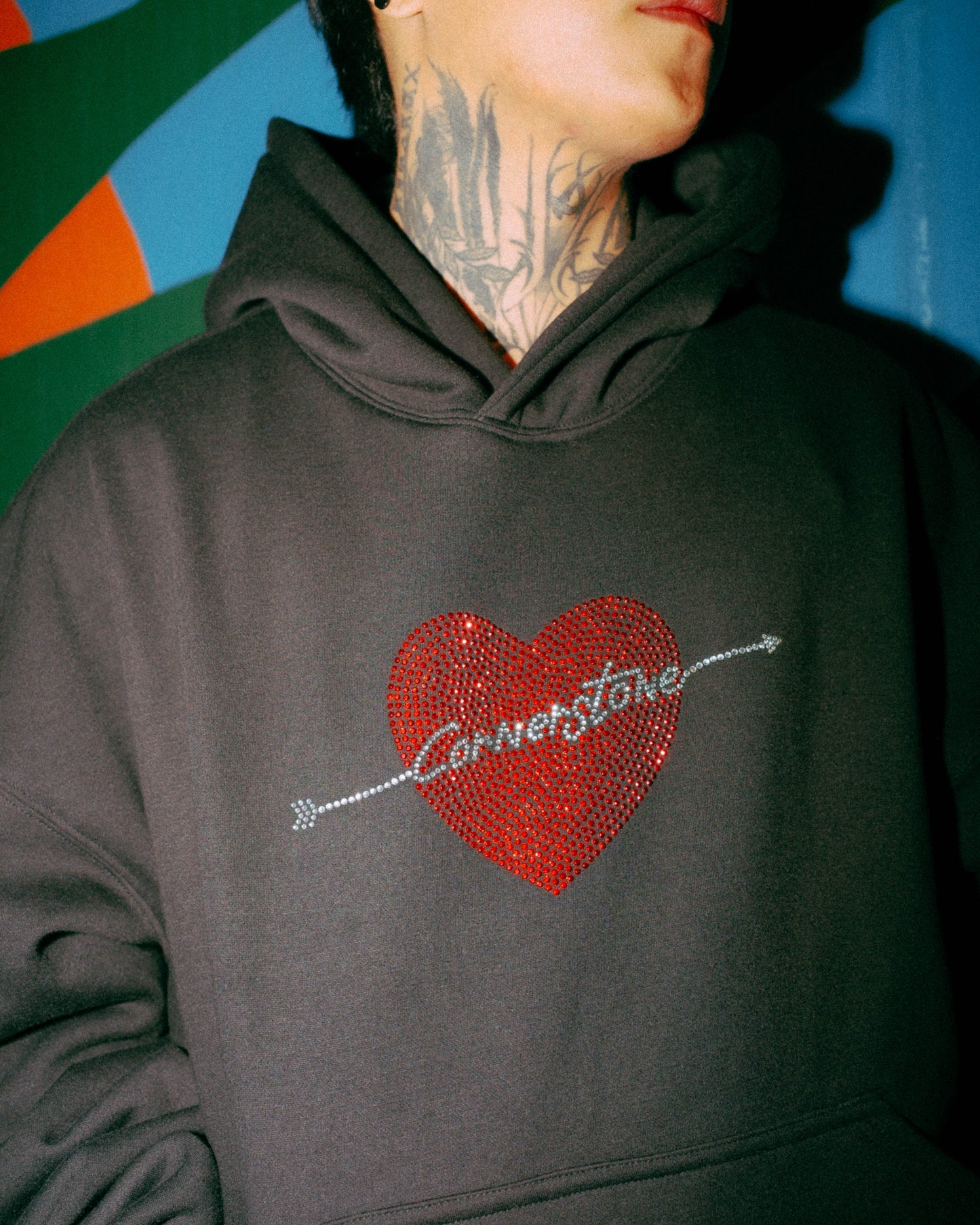 ARROW HEART RHINESTONE HOODIE