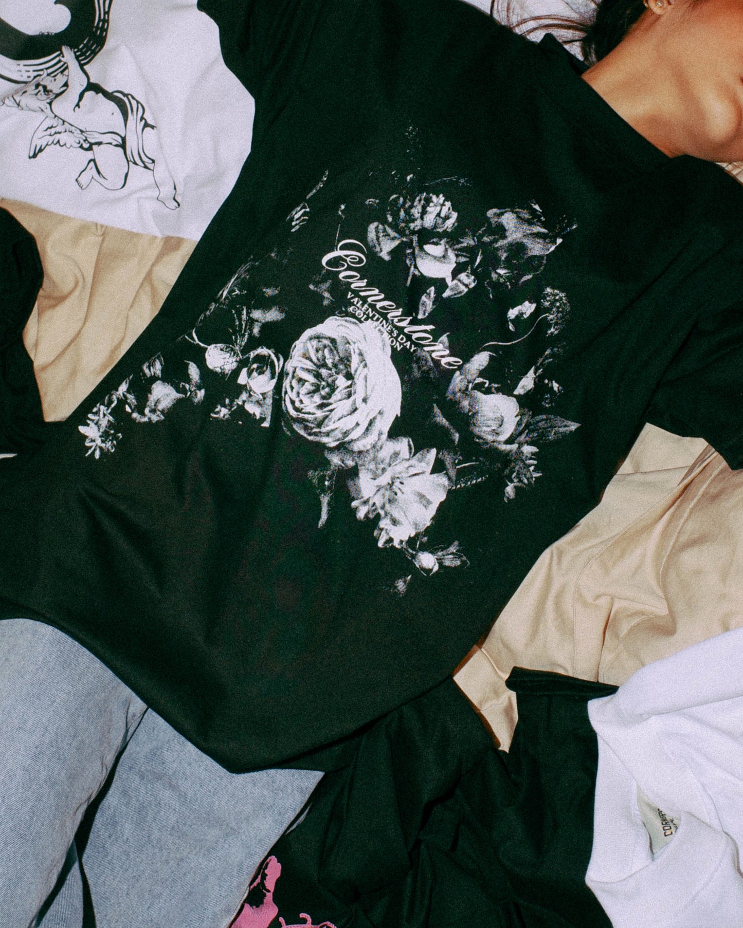 BLACK FLOWER T-SHIRT